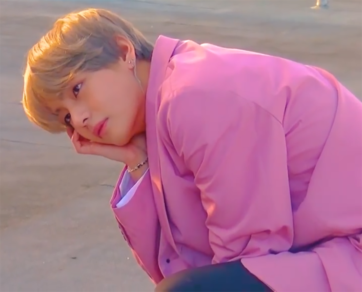 おしゃれも旅行のうち!メンズもマネしたい韓国アイドルの空港ファッション