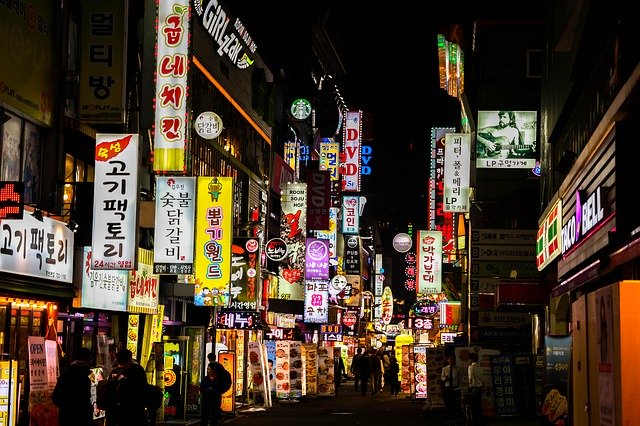 Tシャツもおすすめ!通販でも買える韓国ブランドPAVEMENTの解説!