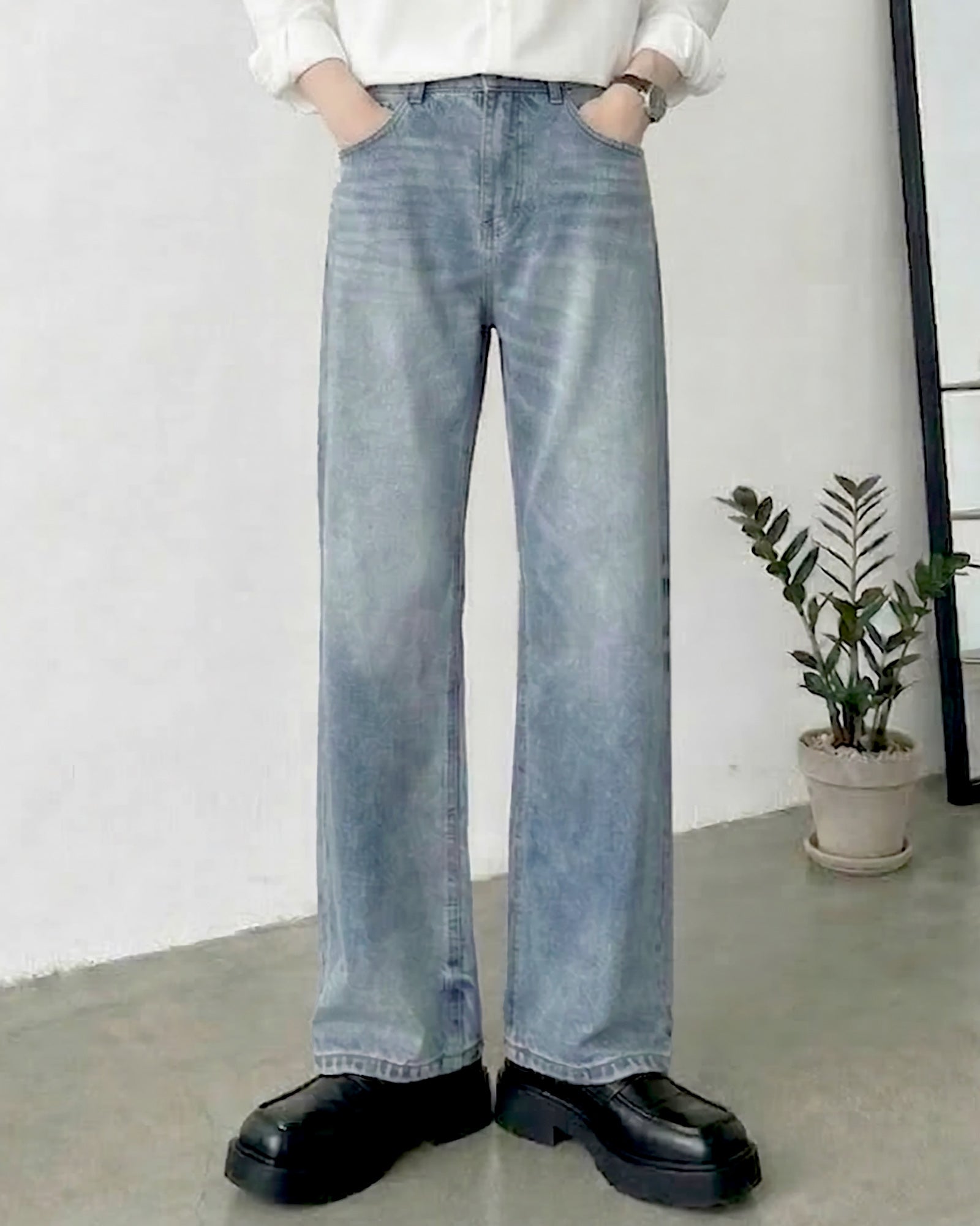 TWSF denim ウォッシュブルー　セミフレア ヴィンテージウォッシュセミフレアデニム Ot11745