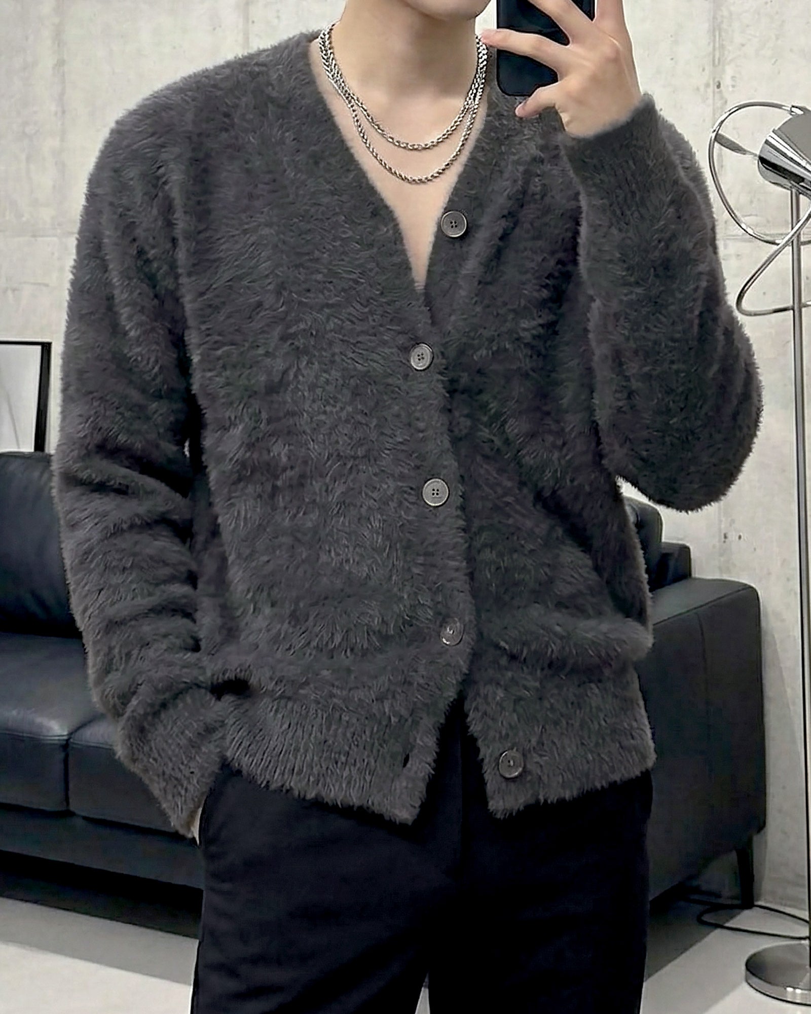 Vネックモヘアボタンカーディガン Ot20123