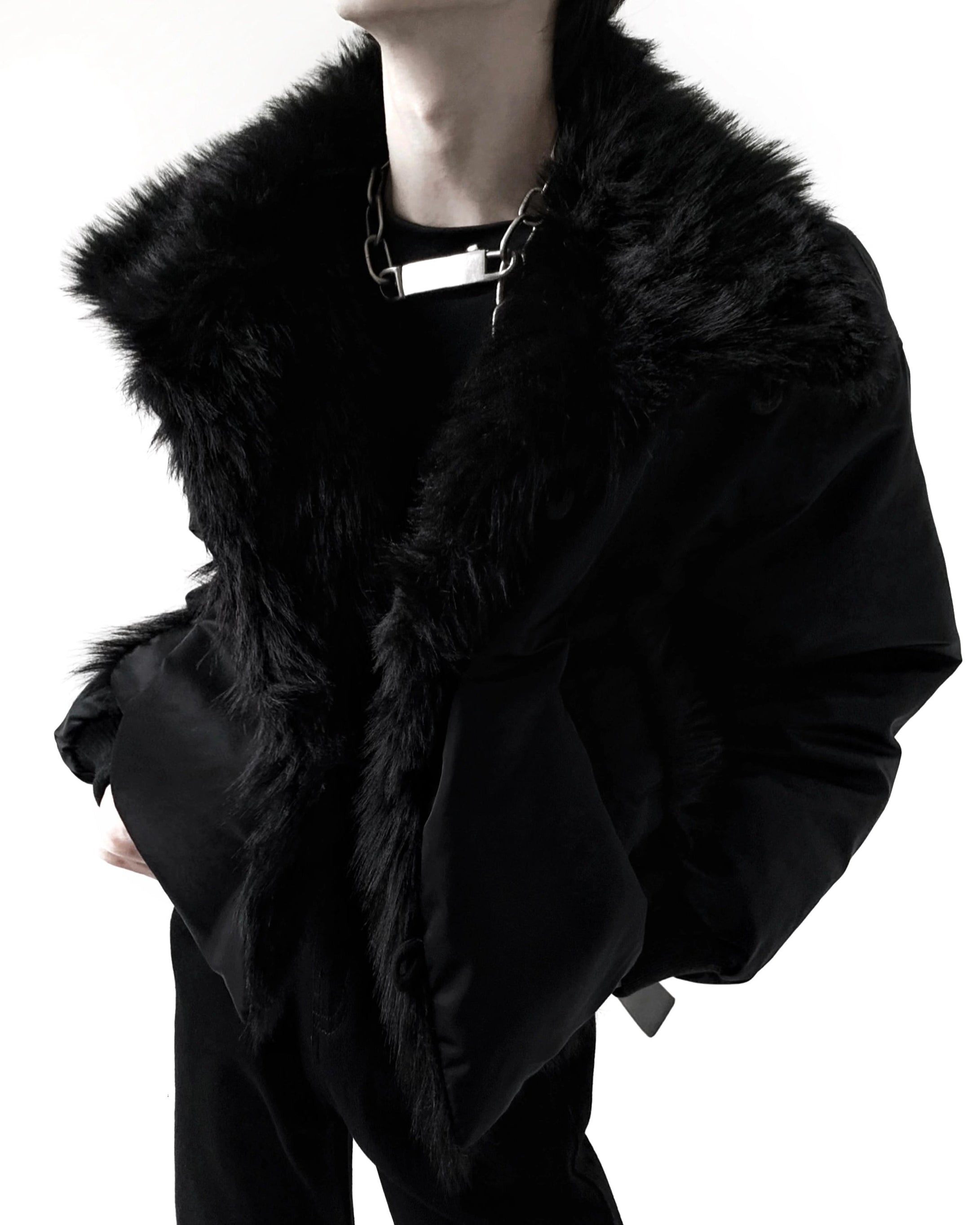 ブラックファーダウンジャケット Ot30040