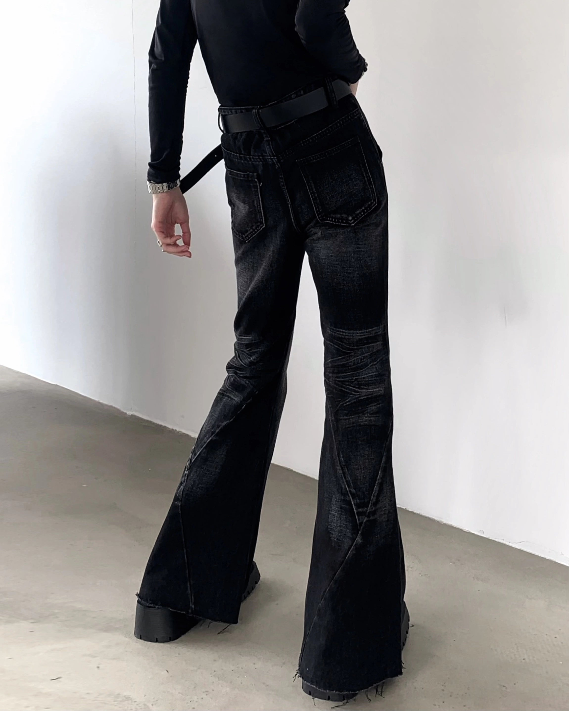 ダークブラックフレアデニム Ot11725